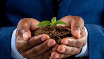 Young Africans Tackle Their Continent's Environmental Issues: Young African Scientists Session at the Fourth International Geosphere-Biosphere Programme Congress